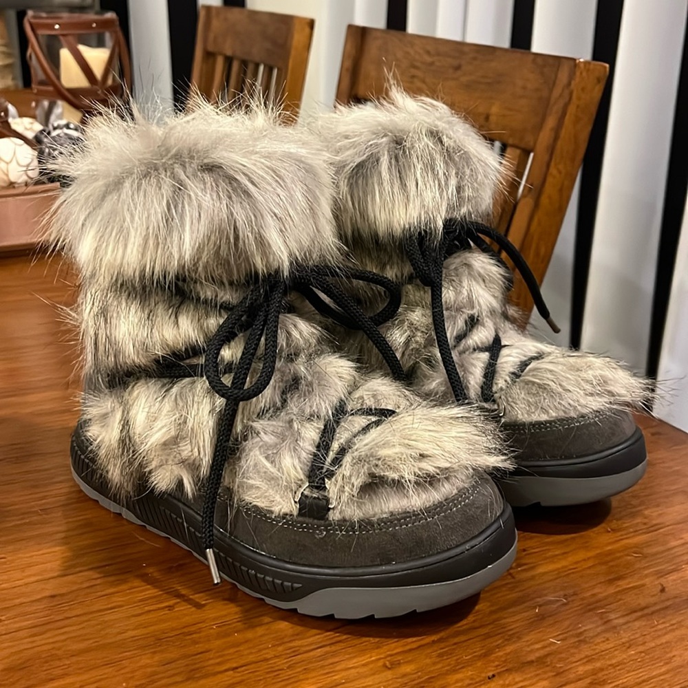 Oscar Sport Anet Short Ecol Apres Ski fur Boots new hand Made In Italy Women’s 6
